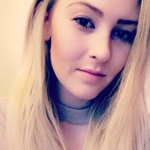 Meet your Posher, Journey